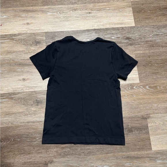 SKIMS- soft smoothing seamless t shirt - Picture 9 of 9